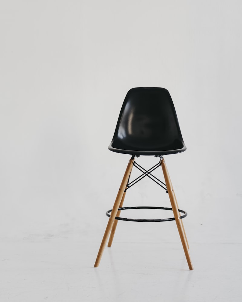 Madeira Bar Stool